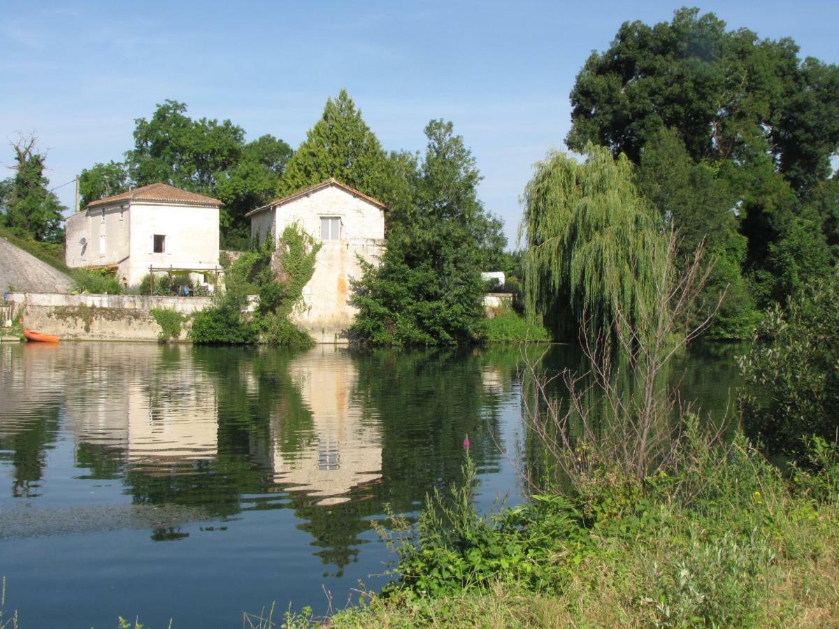 La Rive Chambre D Hotes The Riverside Retreat Jarnac Ngoại thất bức ảnh